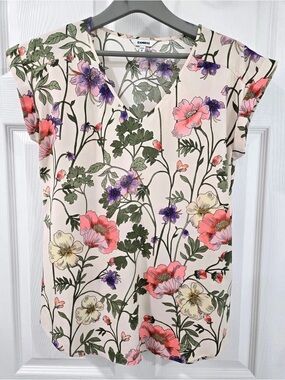 Express Pink Floral V-Neck Cap Sleeve Blouse